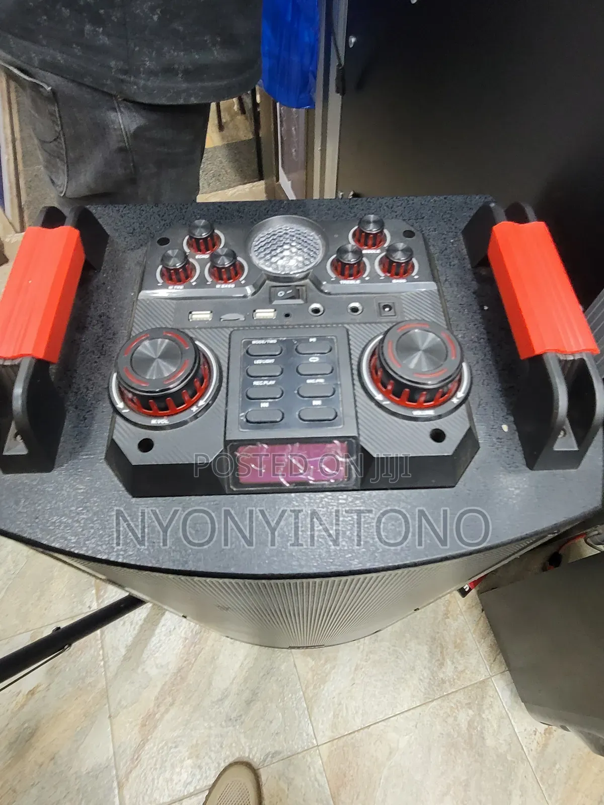 NDR Heavy-Duty Rechargeable Public Addres System