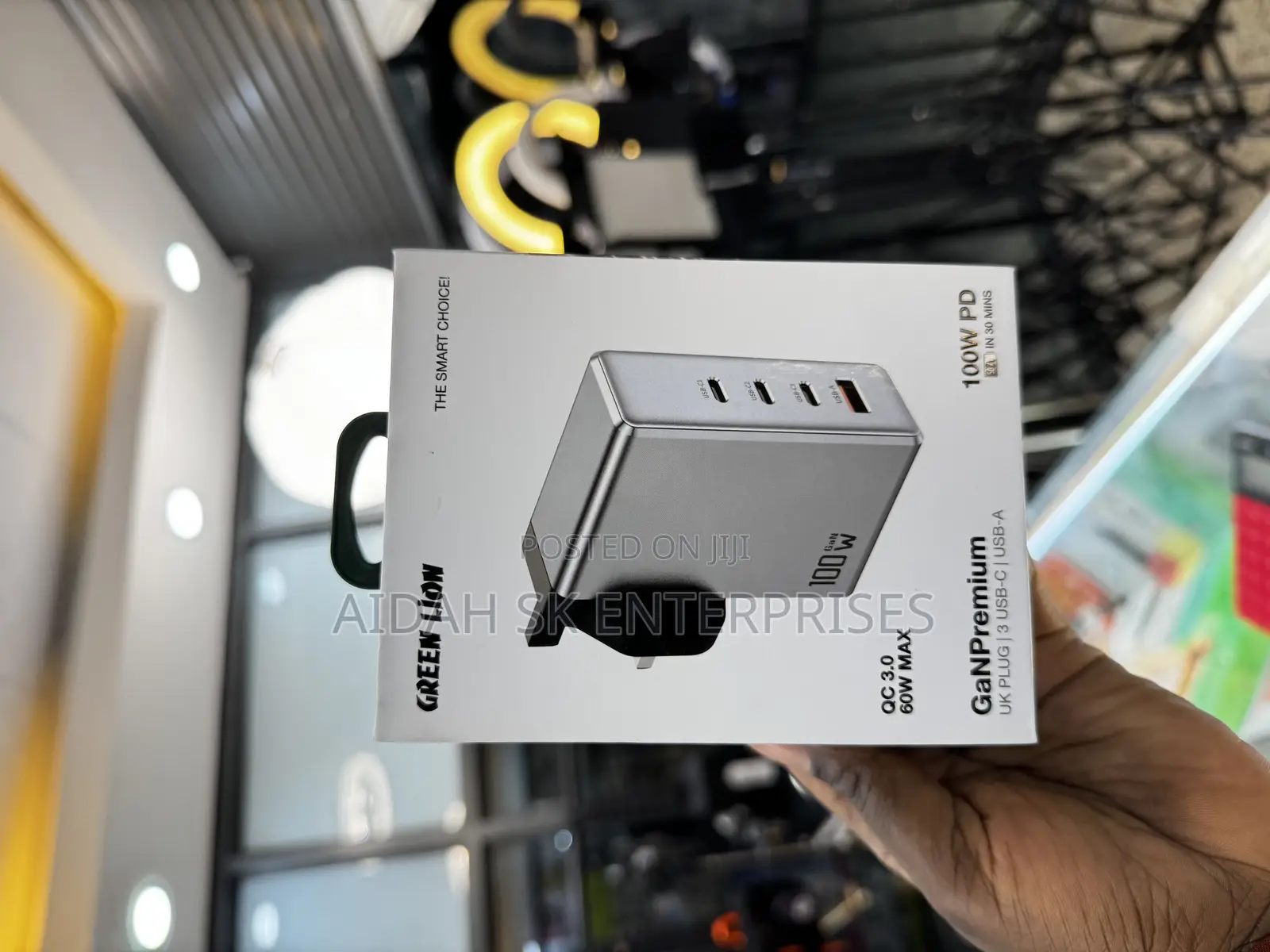 Green Lion Gan Premium Uk Plug Wall Charger 100w