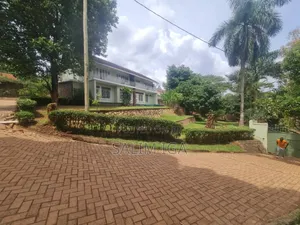 5bdrm Duplex in Kololo Property, Central Division for rent