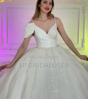 Wedding Gown White S/M