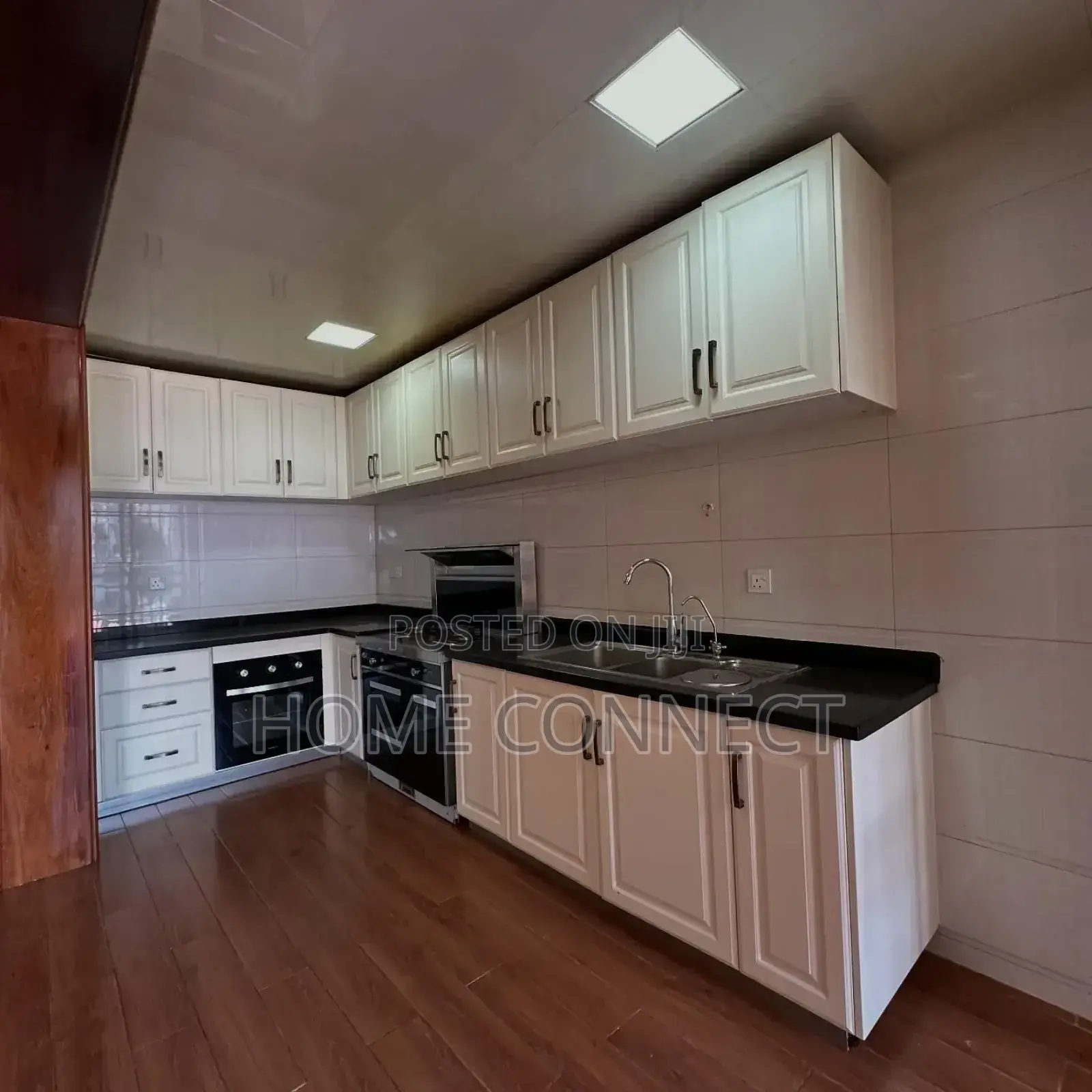 3bdrm Apartment in Kololo, Central Division for rent