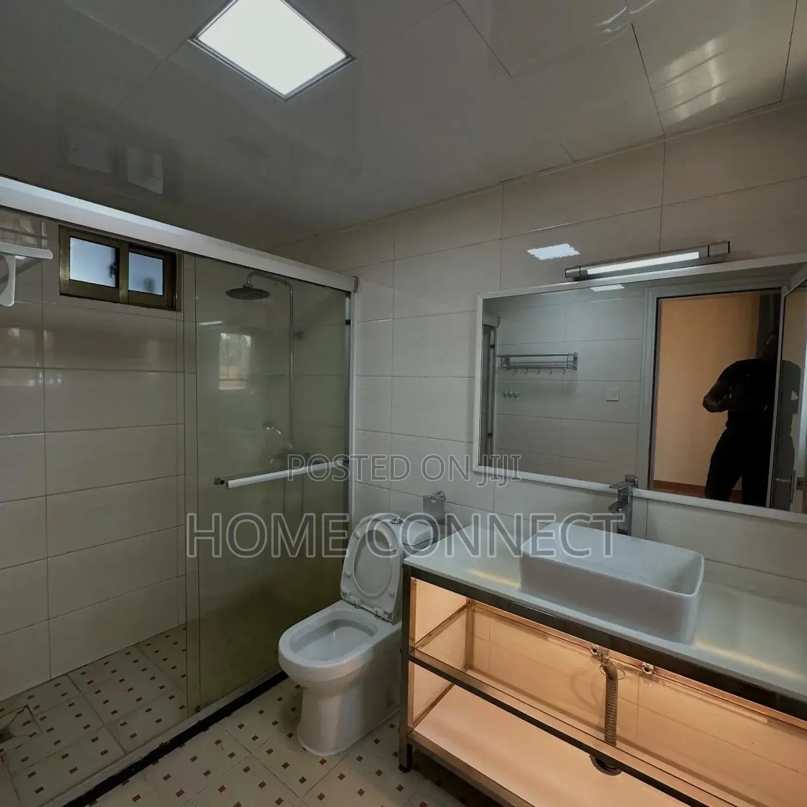 3bdrm Apartment in Kololo, Central Division for rent