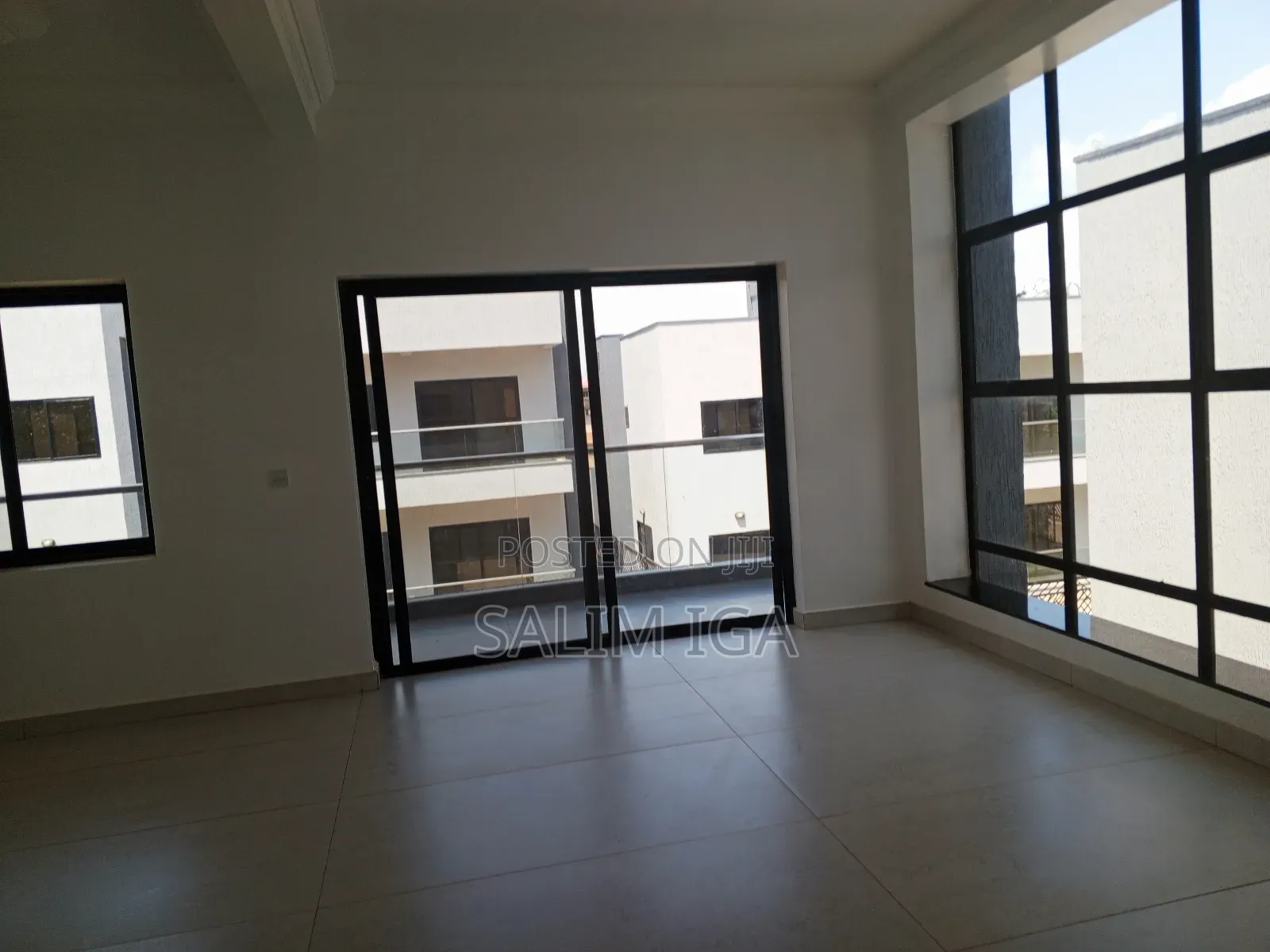 4bdrm Townhouse/Terrace in Kololo Property, Central Division for sale