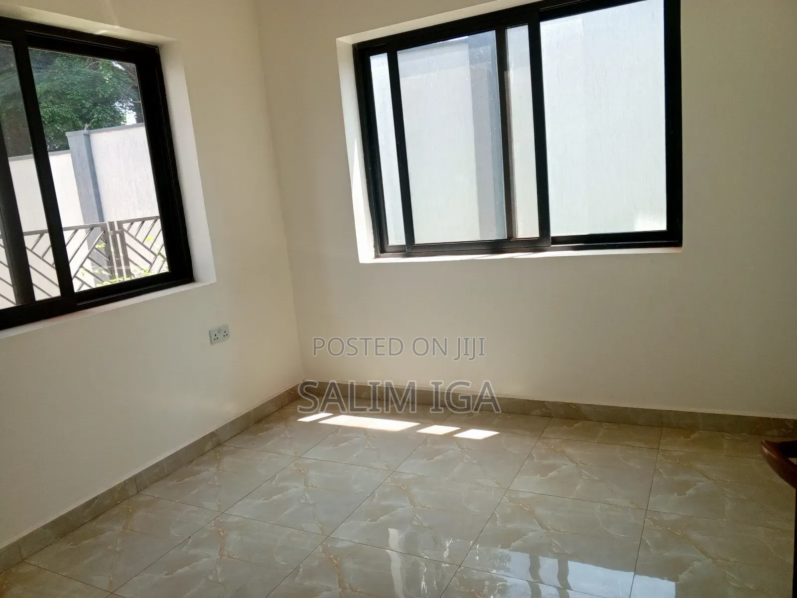 4bdrm Townhouse/Terrace in Kololo Property, Central Division for sale
