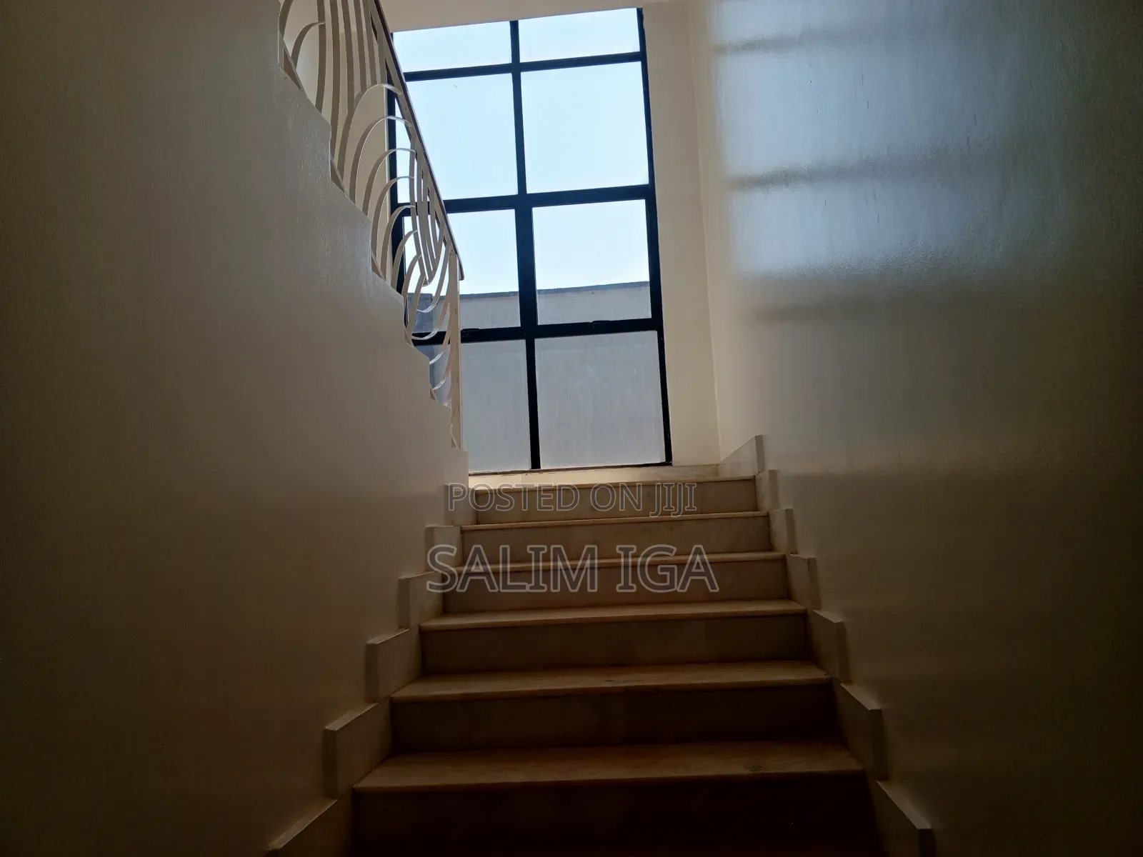 4bdrm Townhouse/Terrace in Kololo Property, Central Division for sale