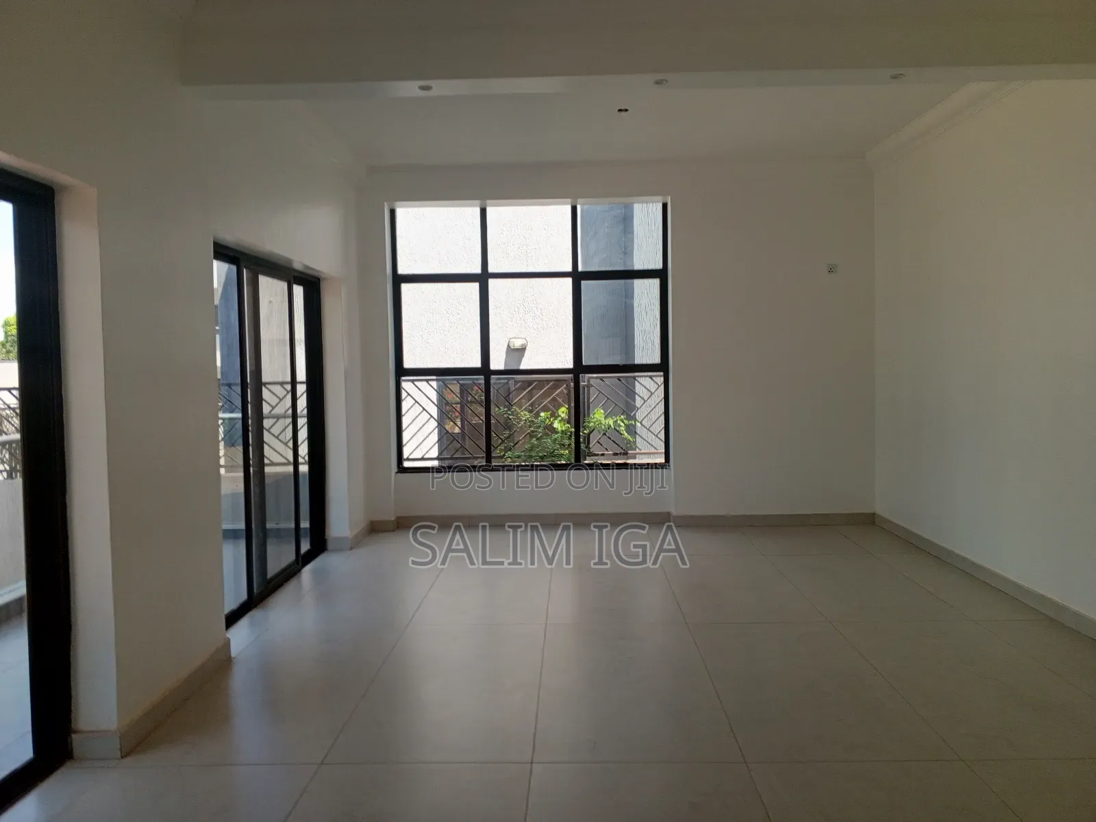 4bdrm Townhouse/Terrace in Kololo Property, Central Division for sale