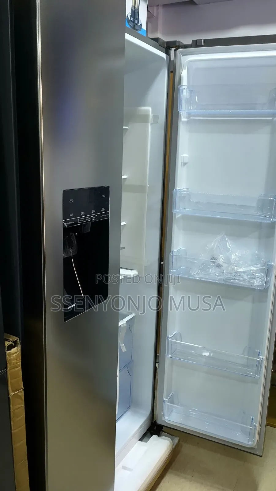 Hisense Fridge 700l Side by Side Frost Free With Water Dispenser-