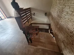 4bdrm Townhouse / Terrace in Kololo Property, Central Division