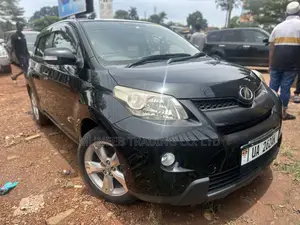 Toyota IST 2011 Black