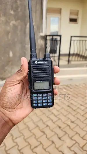 Baofeng Uv-8r Walkie Talkie VHF/Uhf Dual Band Wit Flashlight