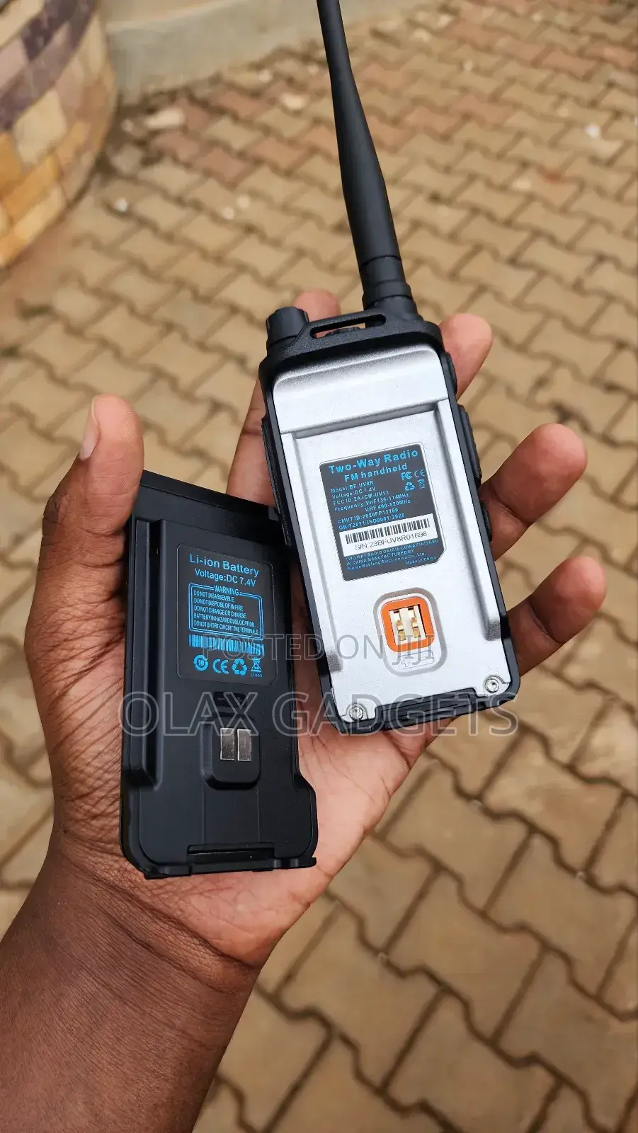 Baofeng Uv-8r Walkie Talkie VHF/Uhf Dual Band Wit Flashlight