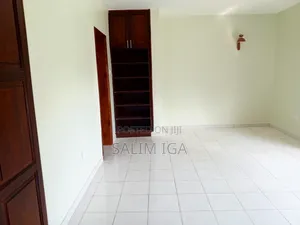 7bdrm Bungalow in Kololo Property, Central Division for rent