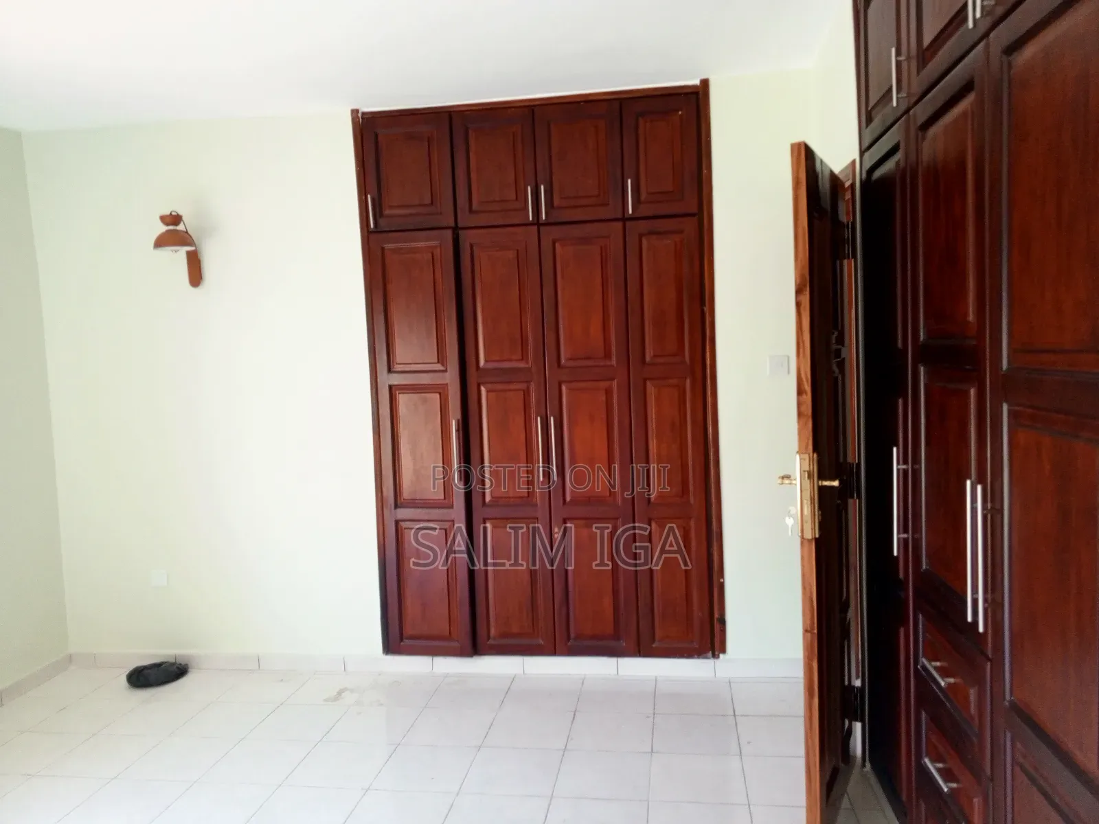 4bdrm Bungalow in Kololo Property, Central Division for rent