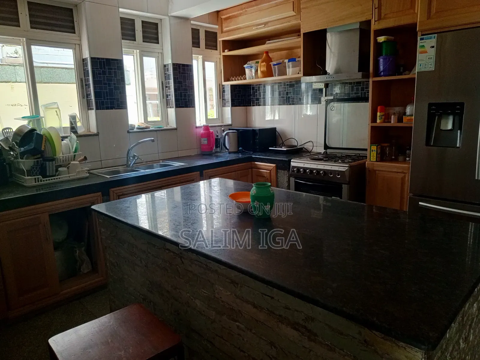 Furnished 7bdrm Maisonette in Kololo Property, Central Division