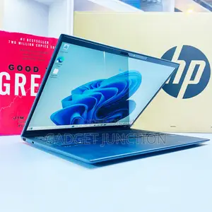 New Laptop HP Dragonfly G3 16GB Intel Core I7 SSD 512GB