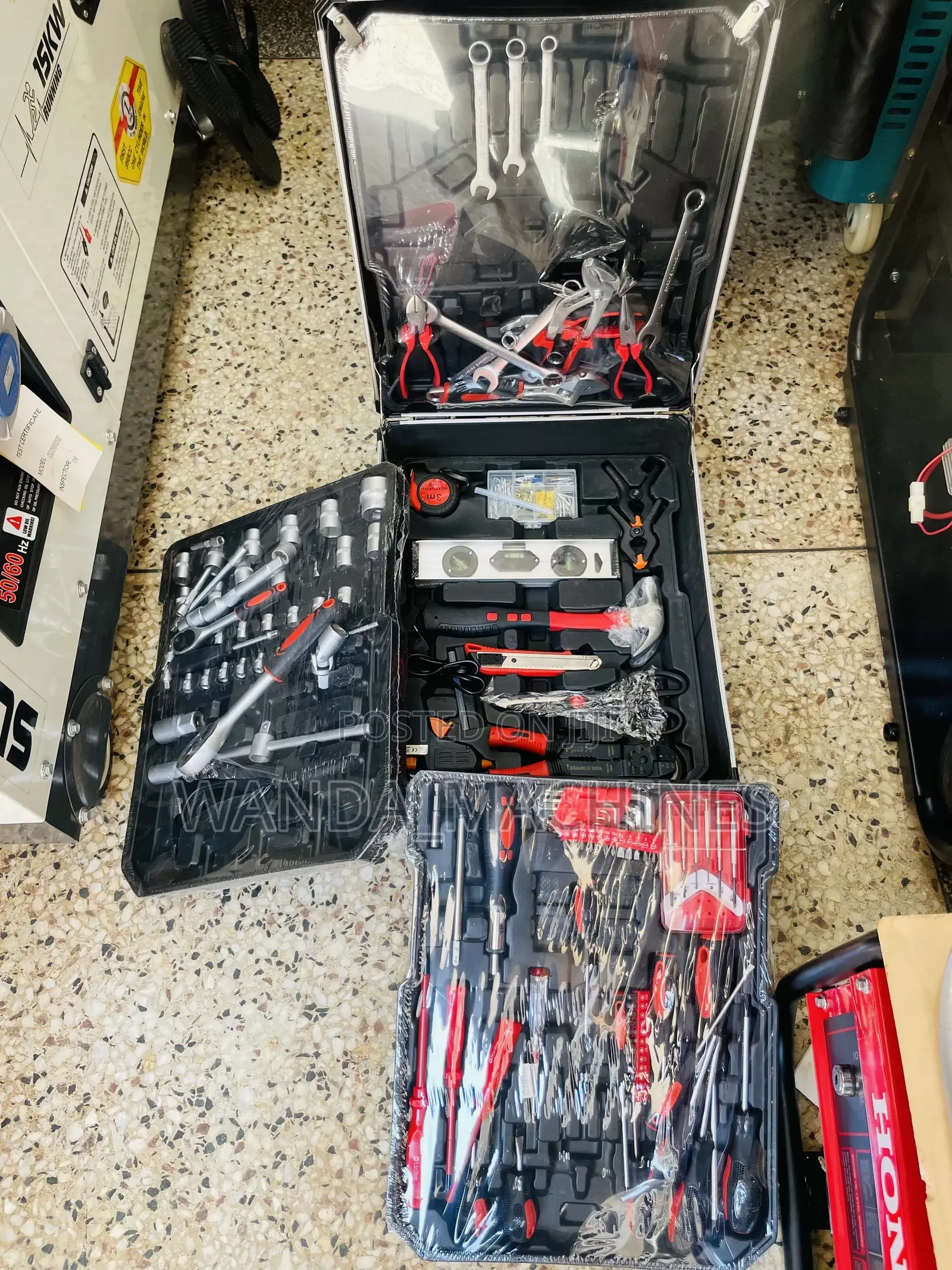 Heavy Duty Tools Set 186 Pieces