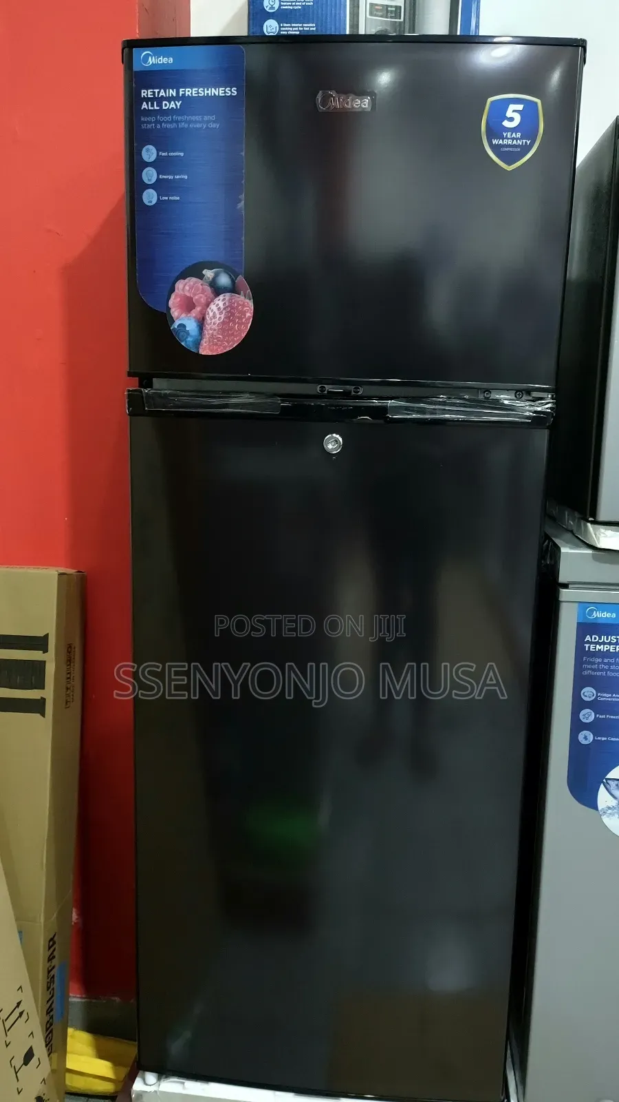 Midea 294l Double Door Fridge Freezer - Black