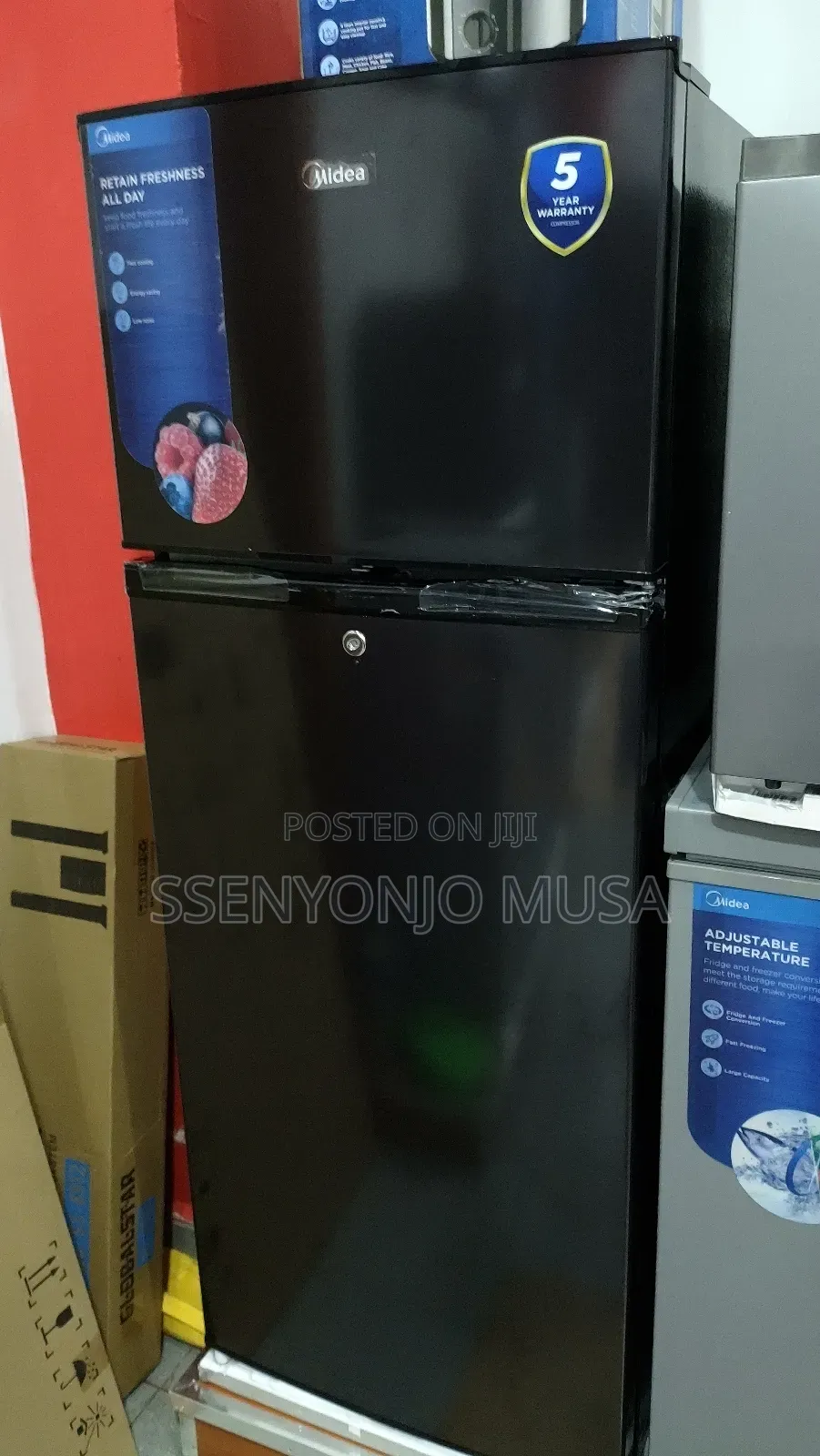 Midea 294l Double Door Fridge Freezer - Black