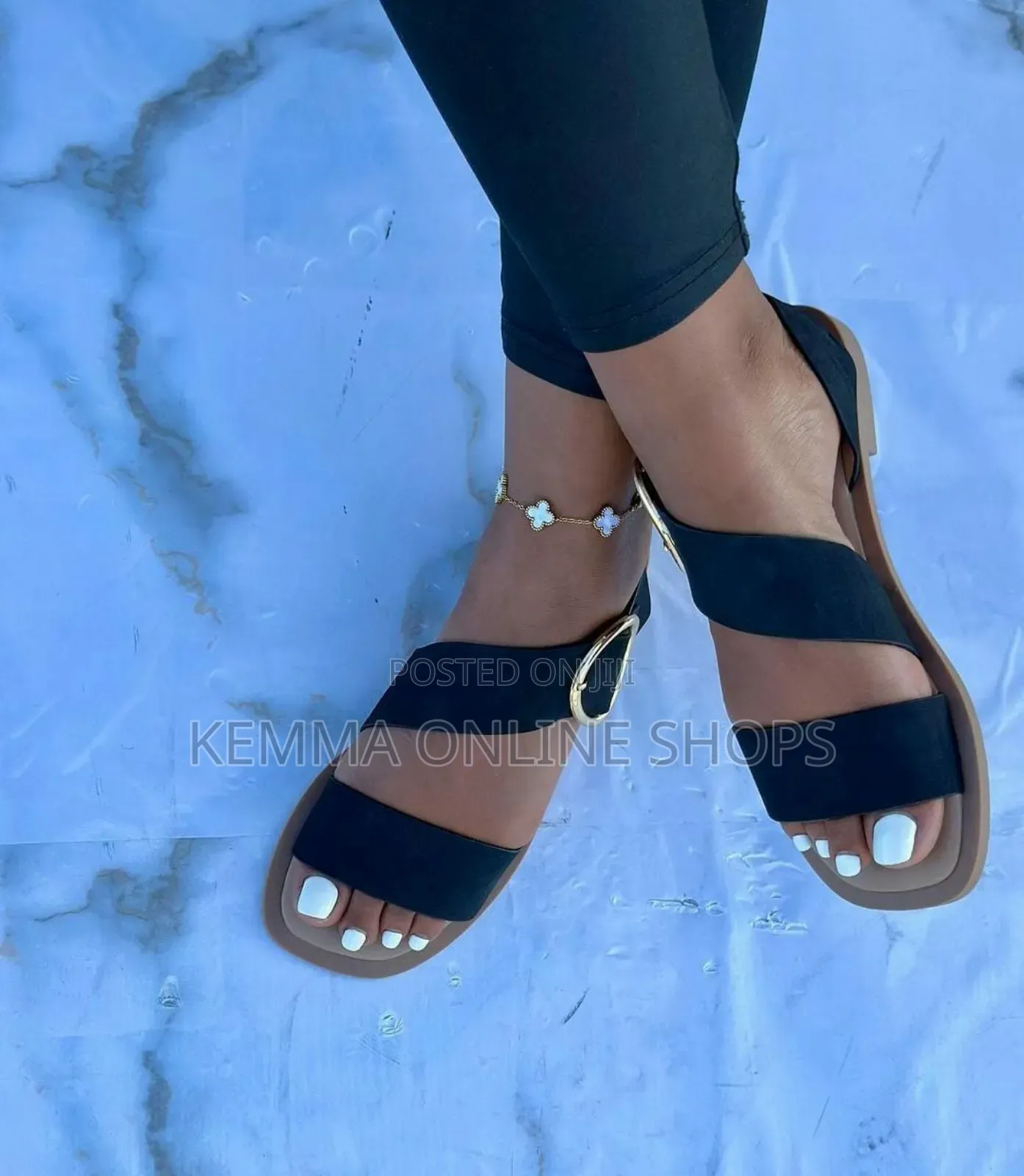 Slip on Block Strap Sadles