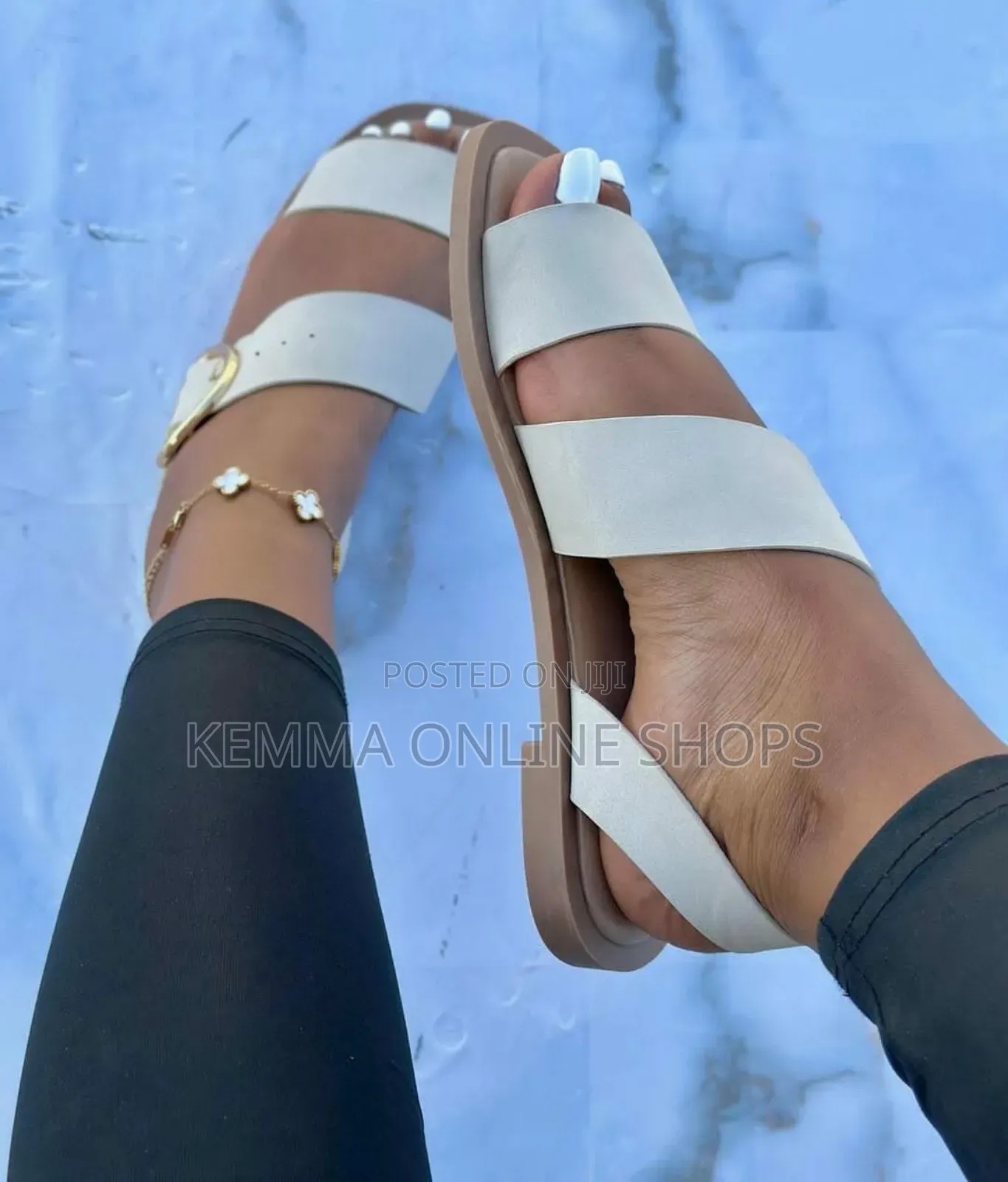 Slip on Block Strap Sadles