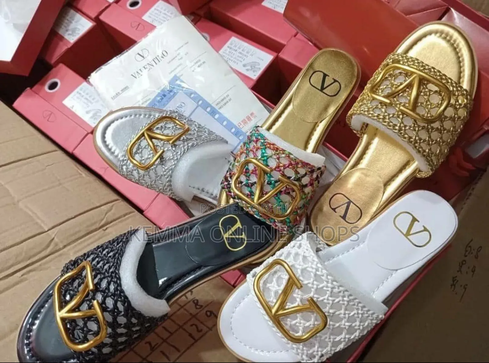 Slip on Block Strap Sadles