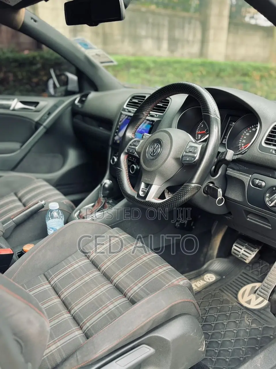 Volkswagen Golf GTI 2012 White
