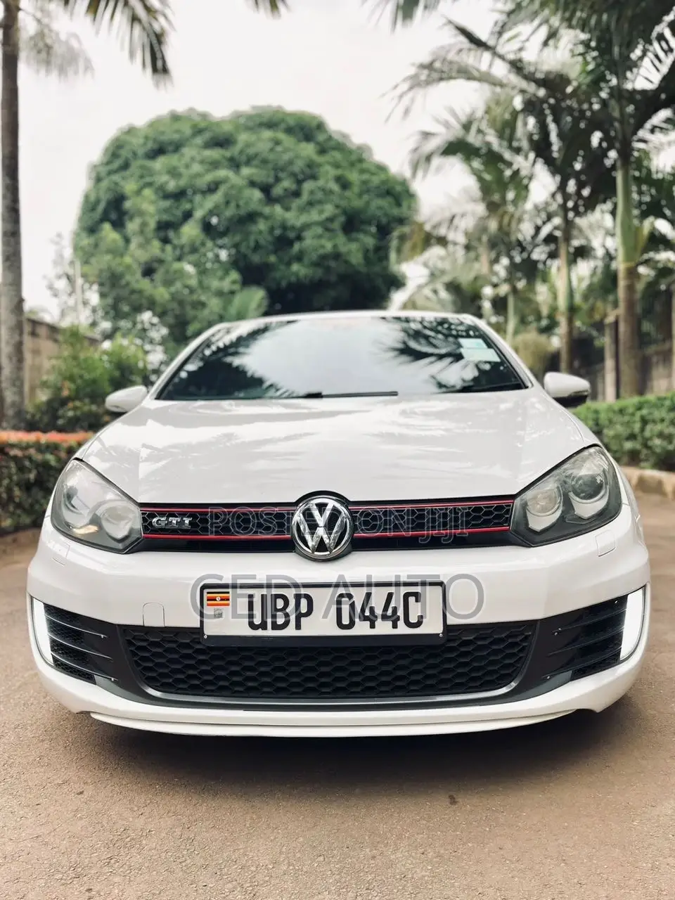 Volkswagen Golf GTI 2012 White