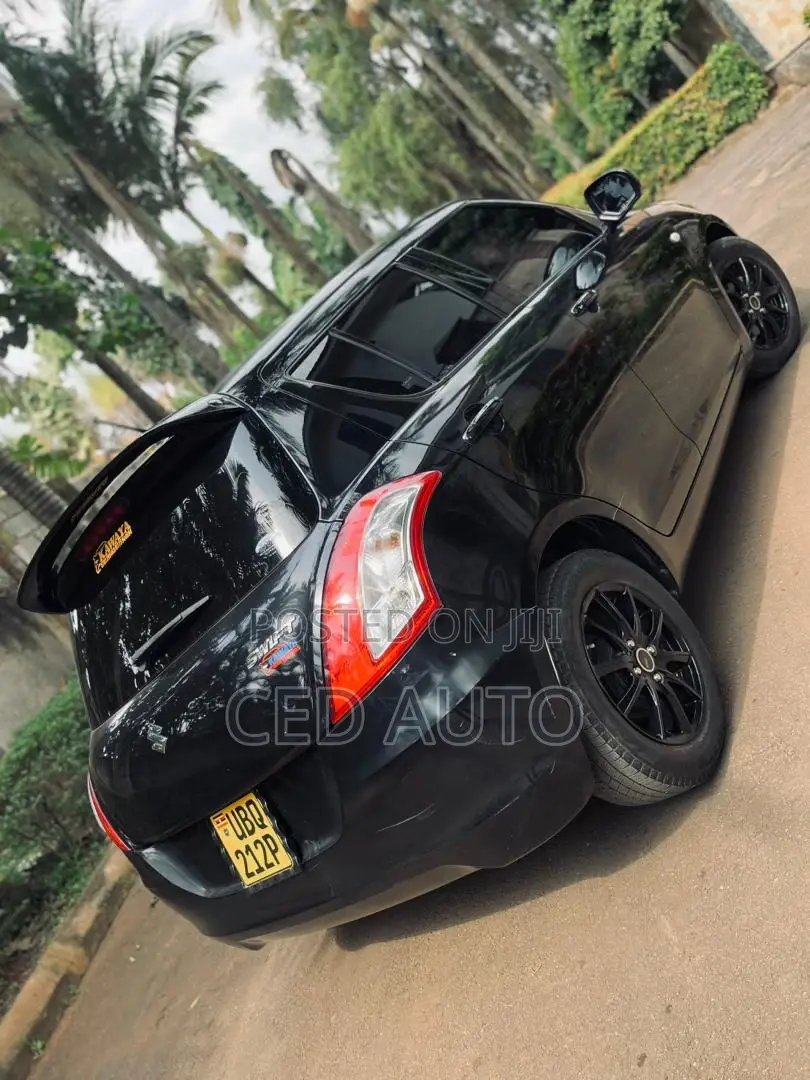 Suzuki Swift 2010 Black