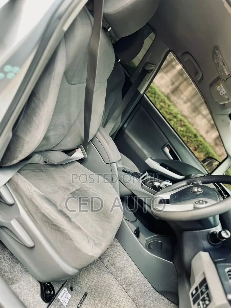Toyota Prius 2012 Silver
