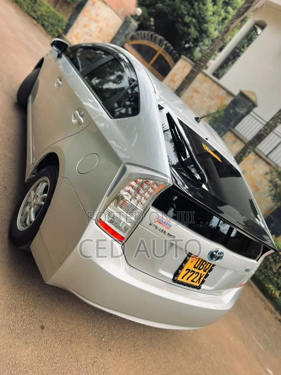 Toyota Prius 2012 Silver