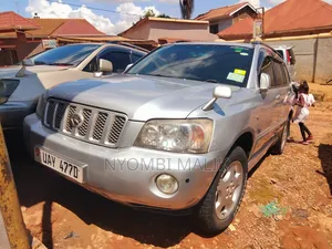Toyota Kluger 2004 Silver