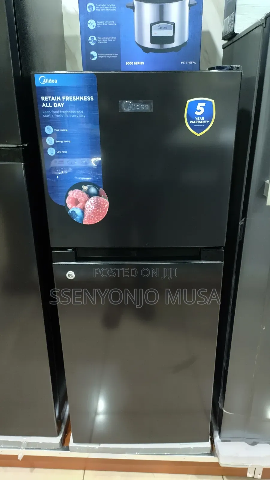 Midea 187l Double Door Fridge With Top Mount Freezer-mdrt187
