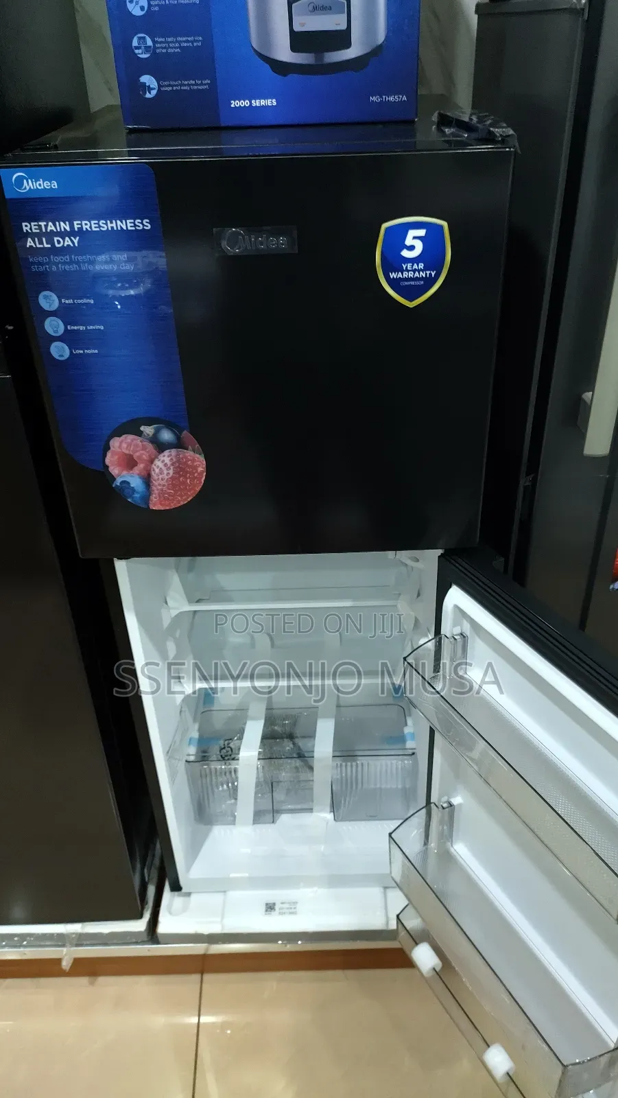 Midea 187l Double Door Fridge With Top Mount Freezer-mdrt187