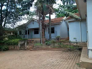 Photo - 3bdrm Chalet in Kololo Property, Central Division for rent