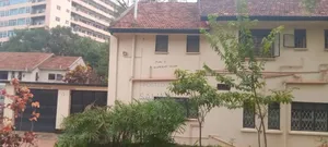 Office Building On Rent