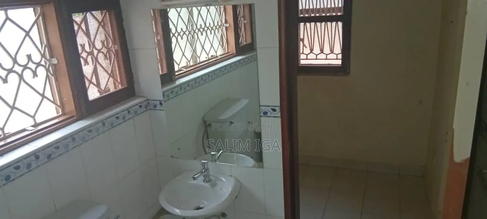 Office Building On Rent