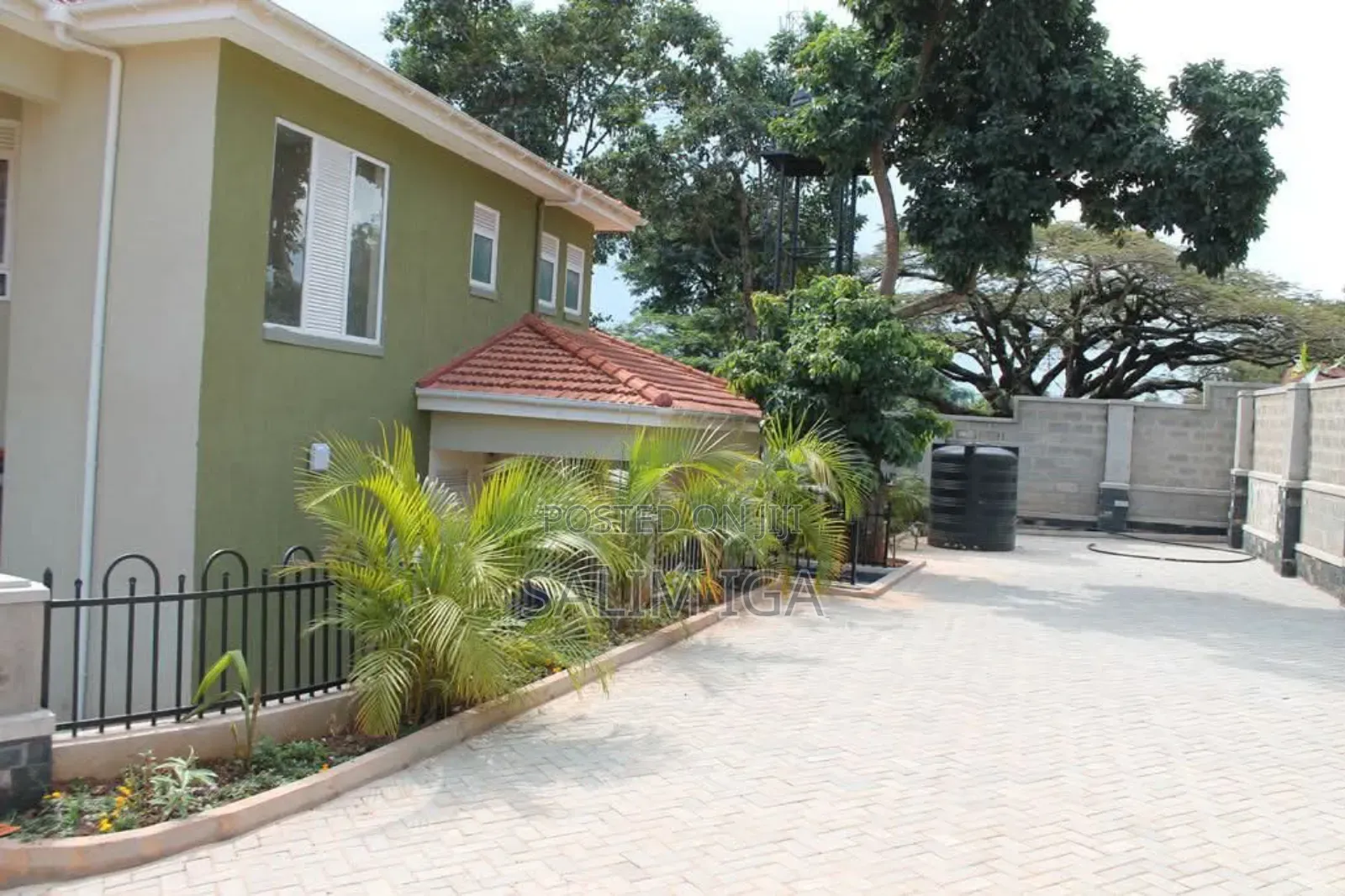 4bdrm Duplex in Kololo Property, Central Division for rent