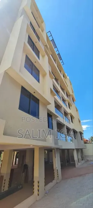 3bdrm Apartment in Kololo Property, Central Division for rent
