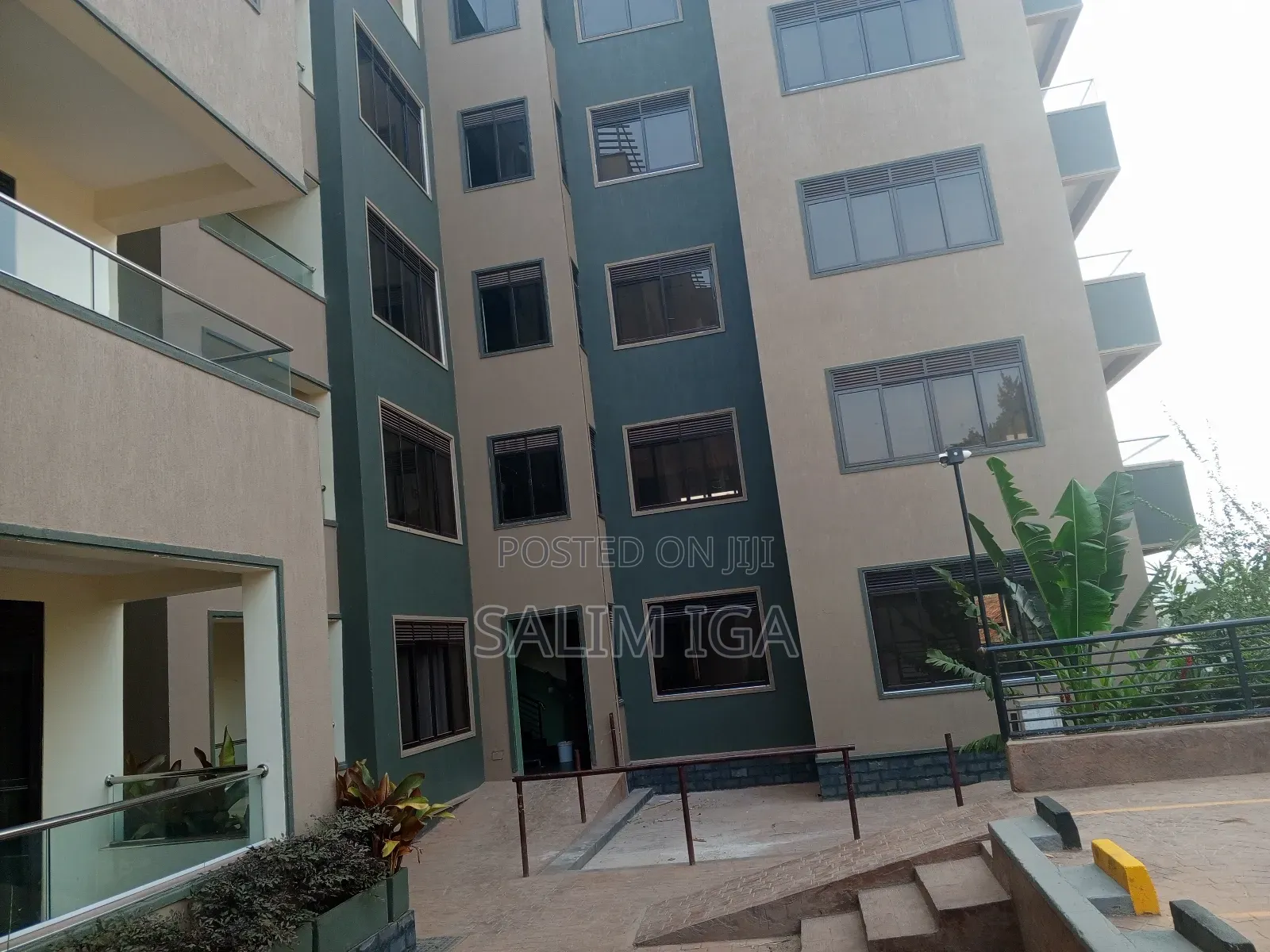 4bdrm Block of Flats in Kololo Property, Central Division for rent