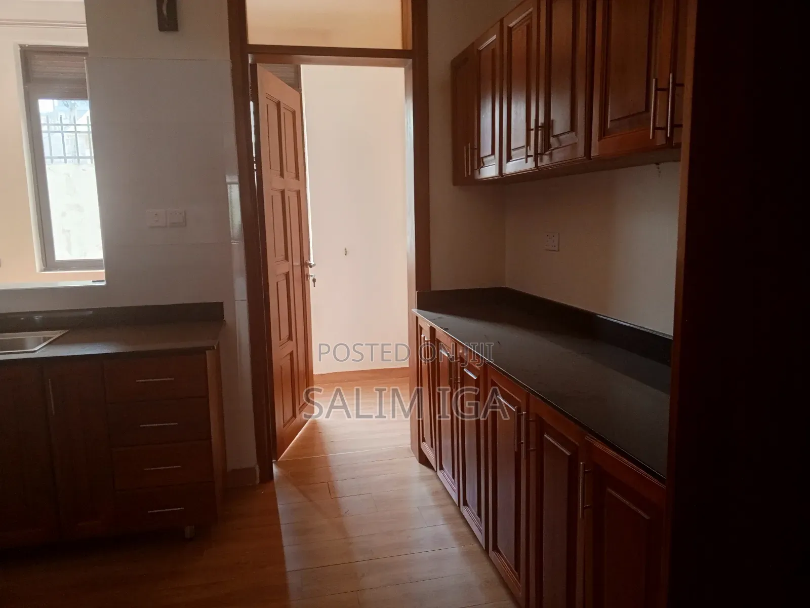 4bdrm Block of Flats in Kololo Property, Central Division for rent