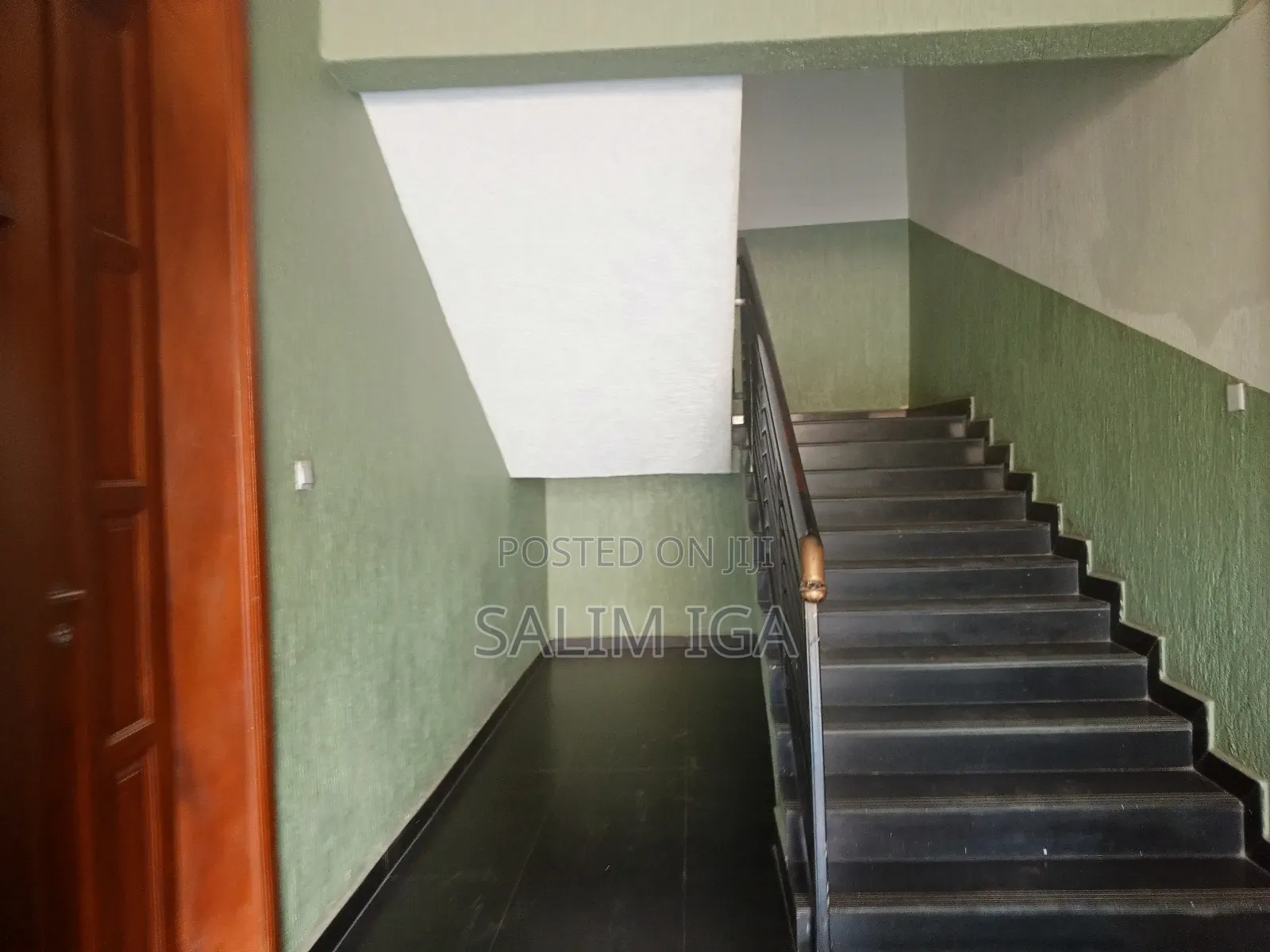 4bdrm Block of Flats in Kololo Property, Central Division for rent