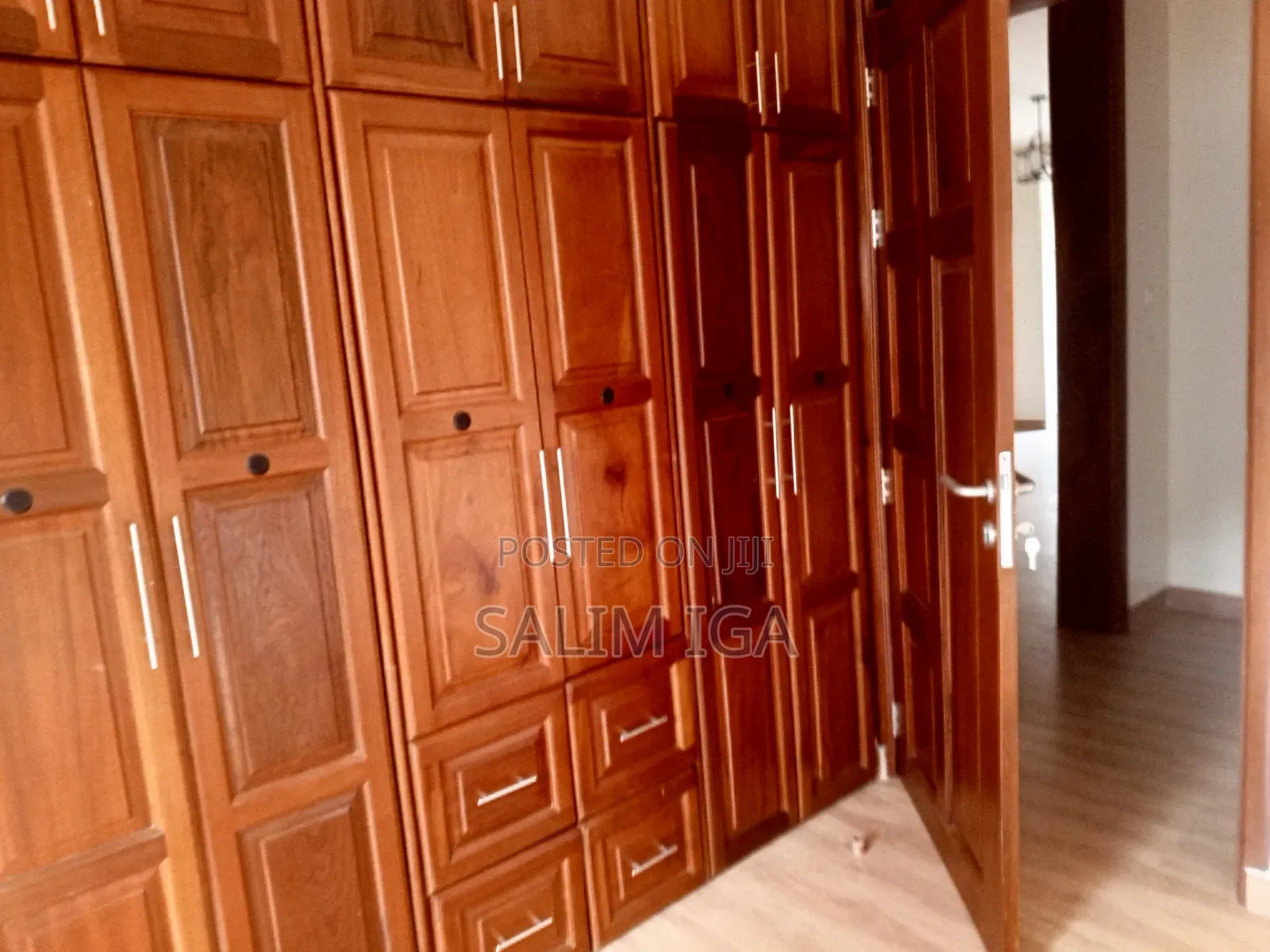 4bdrm Block of Flats in Kololo Property, Central Division for rent