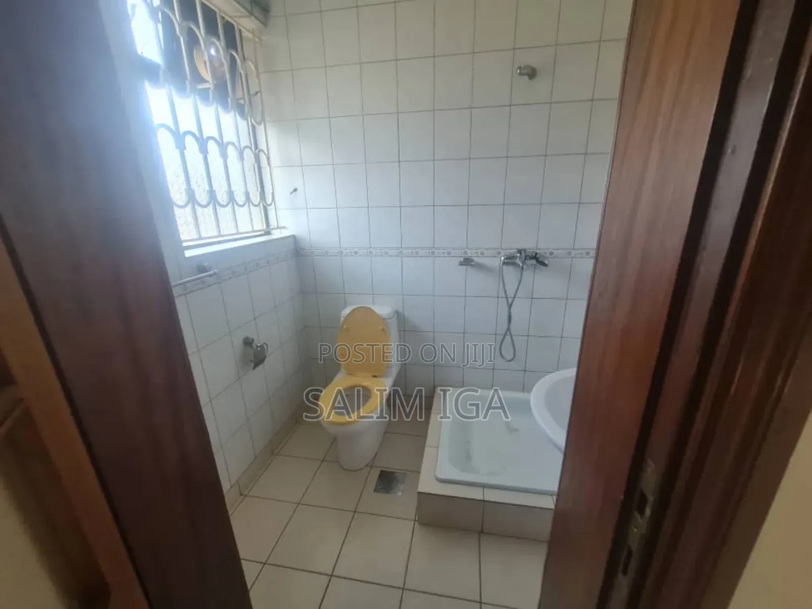 5bdrm Maisonette in Kololo Property, Central Division for rent