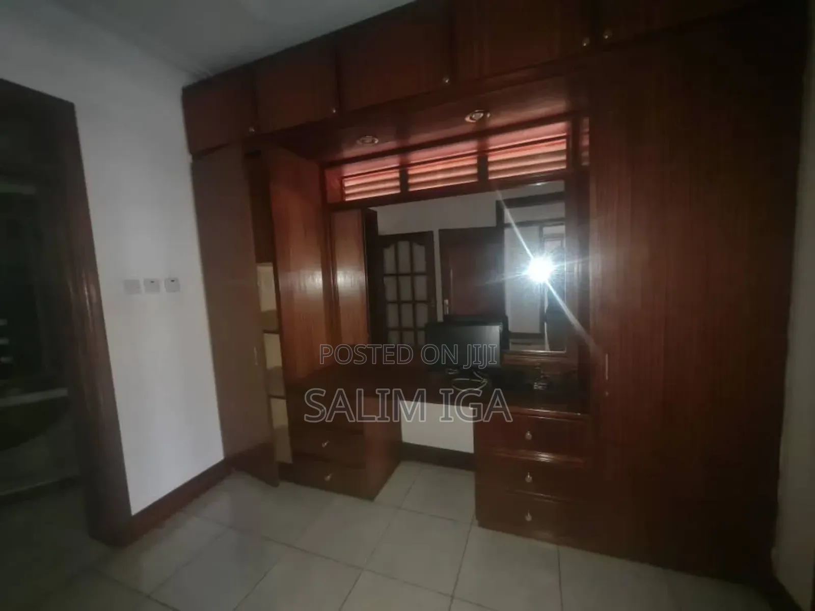 5bdrm Maisonette in Kololo Property, Central Division for rent