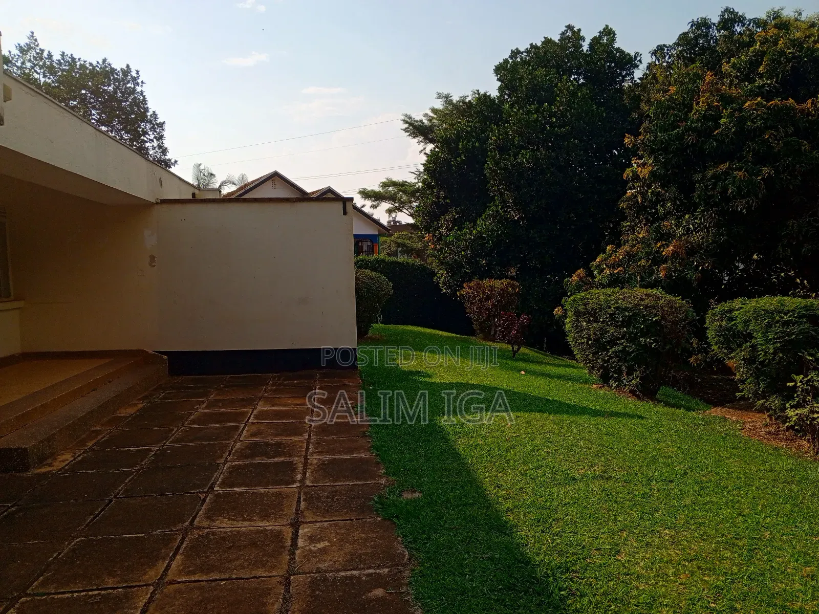 3bdrm Bungalow in Kololo Property, Central Division for rent