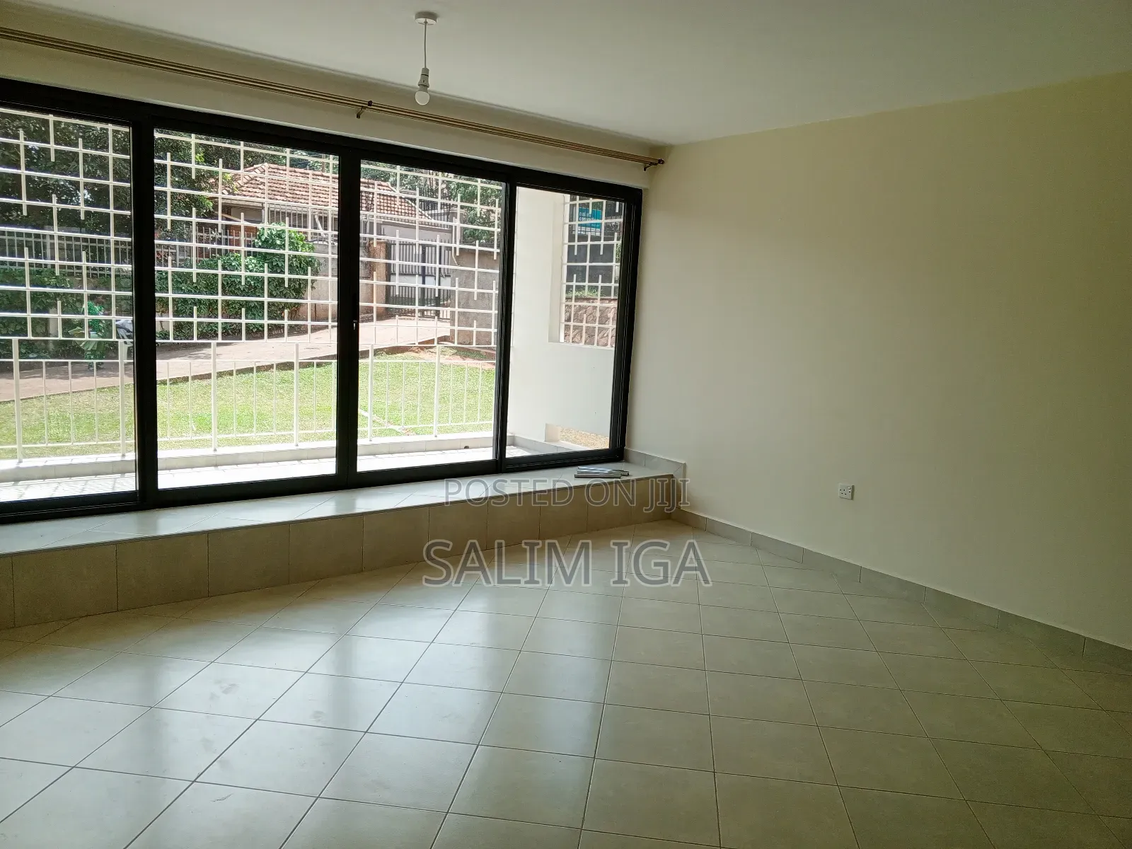 2bdrm Block of Flats in Kololo Property, Central Division for rent