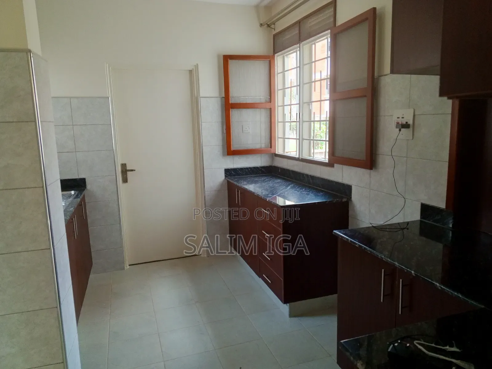 2bdrm Block of Flats in Kololo Property, Central Division for rent