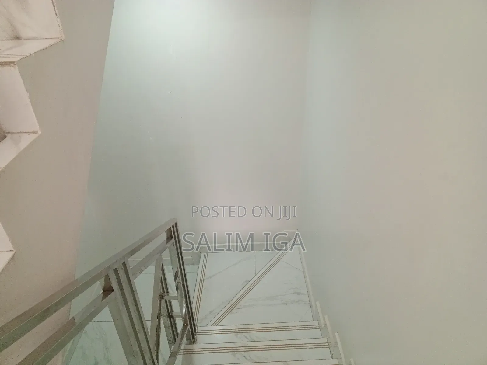 Furnished 3bdrm Townhouse / Terrace for rent