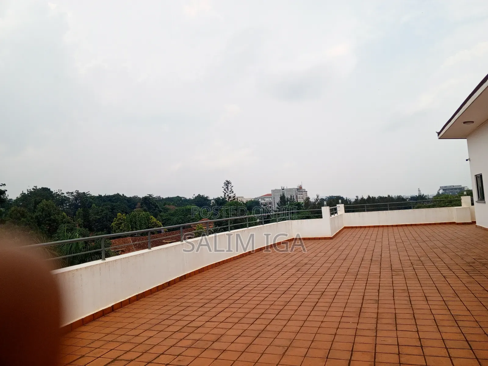 Furnished Studio Apartment in Kololo Property, Central Division