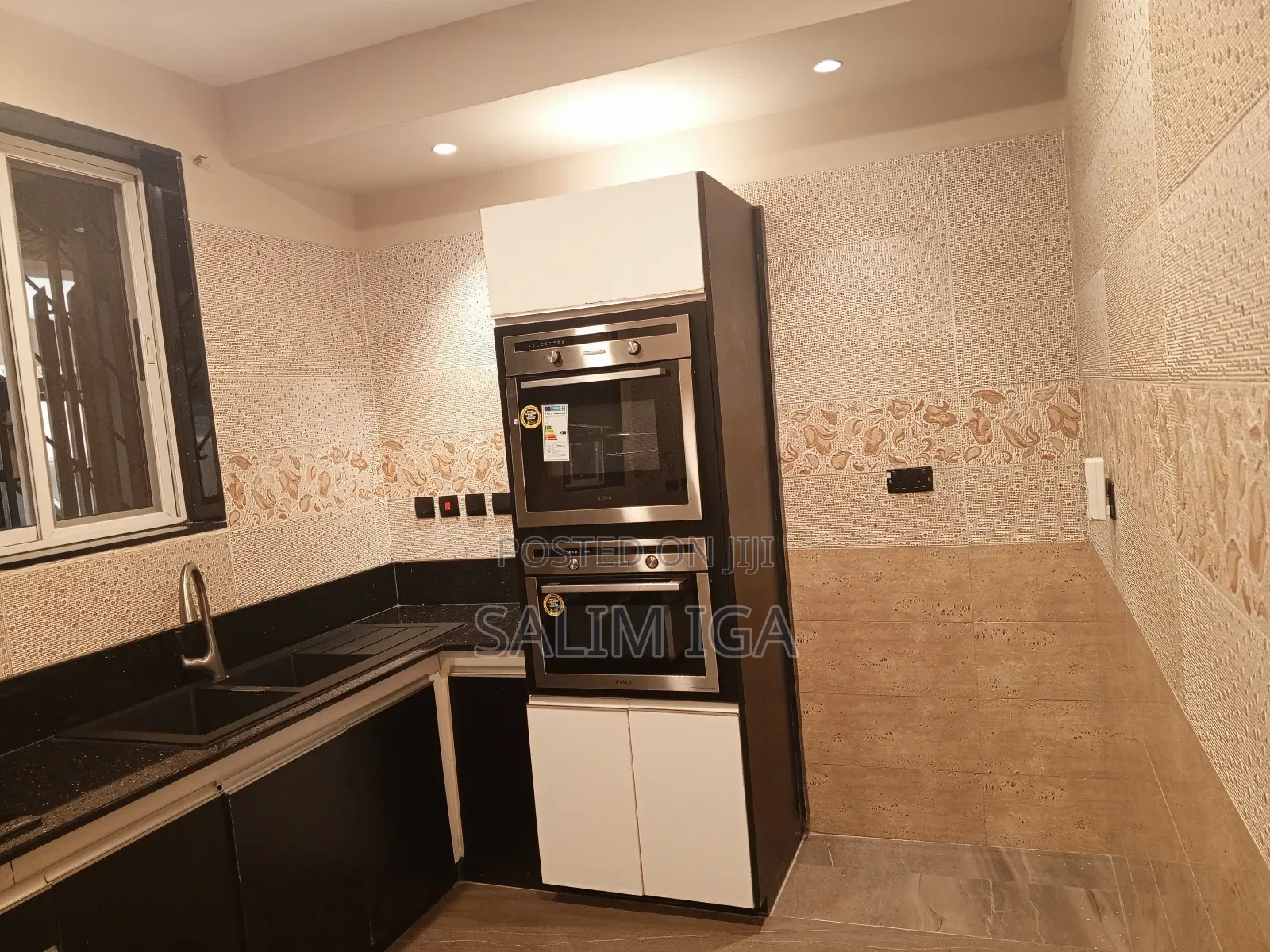 Furnished Studio Apartment in Kololo Property, Central Division